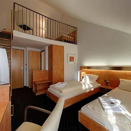 Gross 3* Bergkirchen (Bavaria)