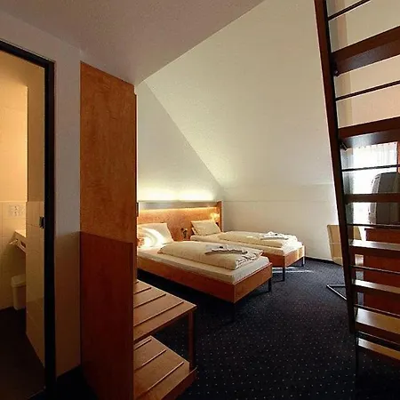 Groß Hotel Bergkirchen (Bavaria)