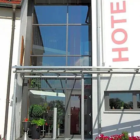 Hotel Gross 3*