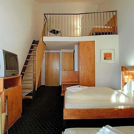 Hotel Gross 3*
