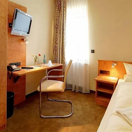 Hotel Gross Bergkirchen (Bavaria)